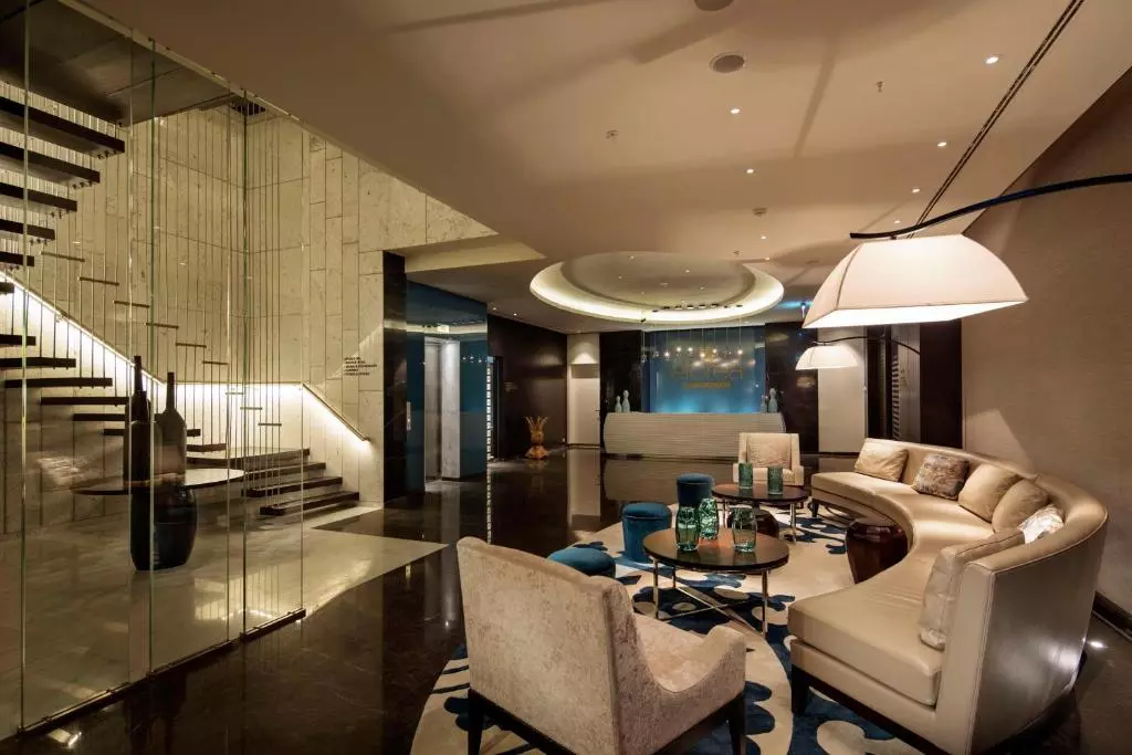 پذیرش هتل هیلتون بومونتی استانبول